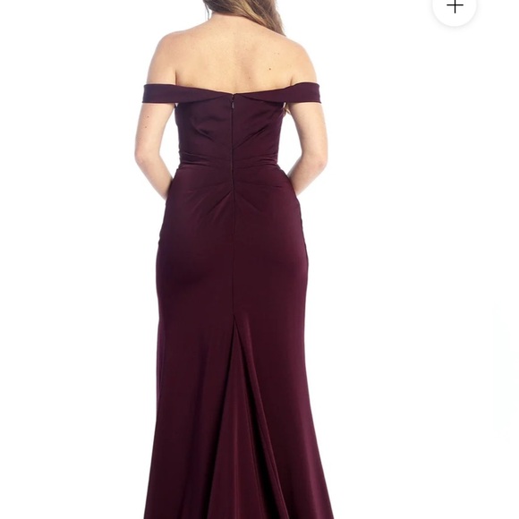 NWOT Annie Lee Red Off-Shoulder Slit Gown – Elegant Formal Dress, Size S - Picture 4 of 6